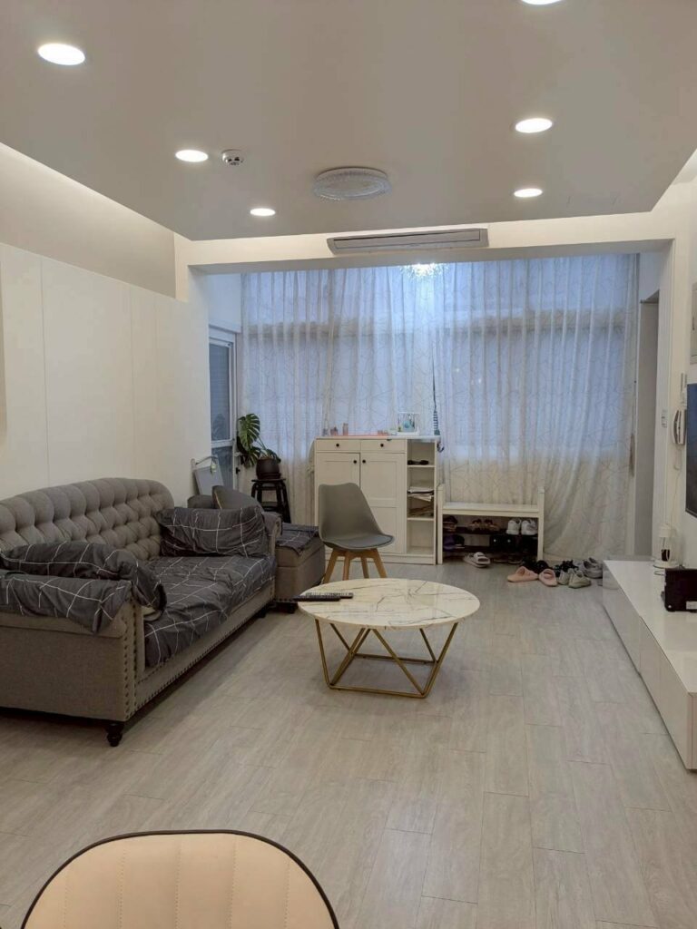 Private Ensuite Room Near Guting MRT, Tong'an Street 4
